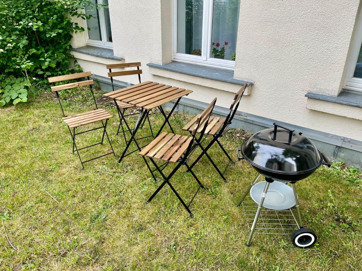 Wohlfuehl-Oase Mitten In Der Stadt - Garten, Grill, Netflix Und Drucker Leipzig Luaran gambar